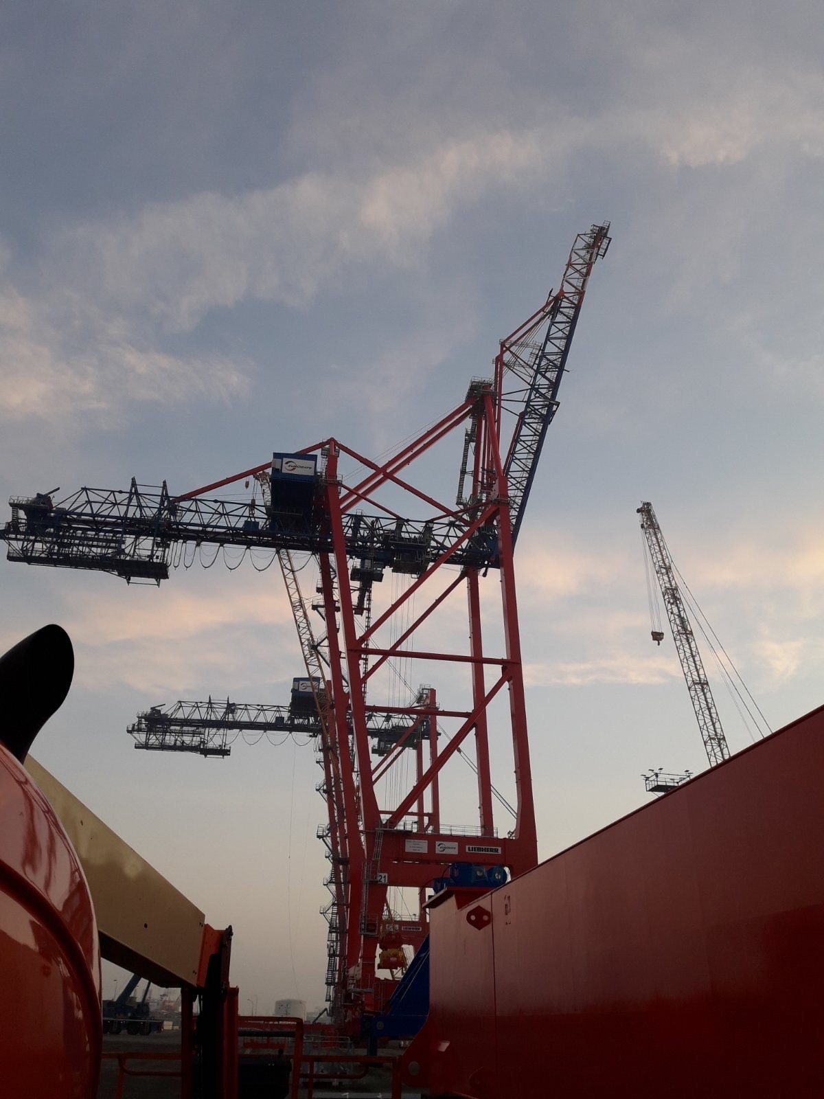 Подкранови пътища